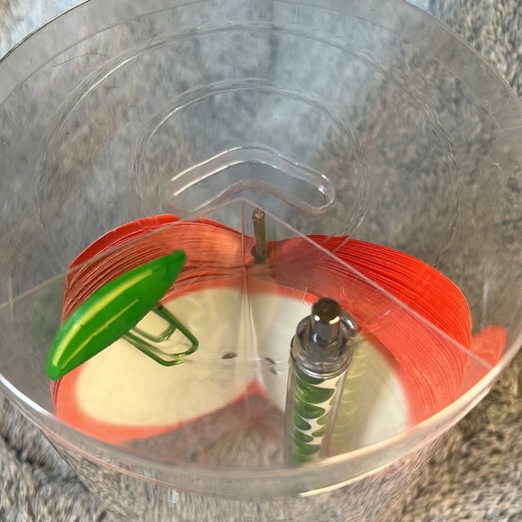 NWT⭐️STAPLES💫Teachers 🍎Appreciation Gift - Picture 5 of 9